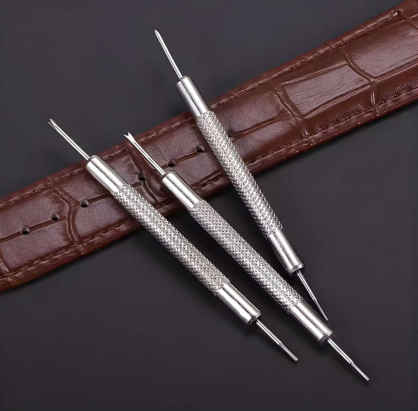 Uhrenwerkzeug zur Bandanpassung mit Uhrenarmband